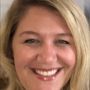 Meet your Posher, Bailey